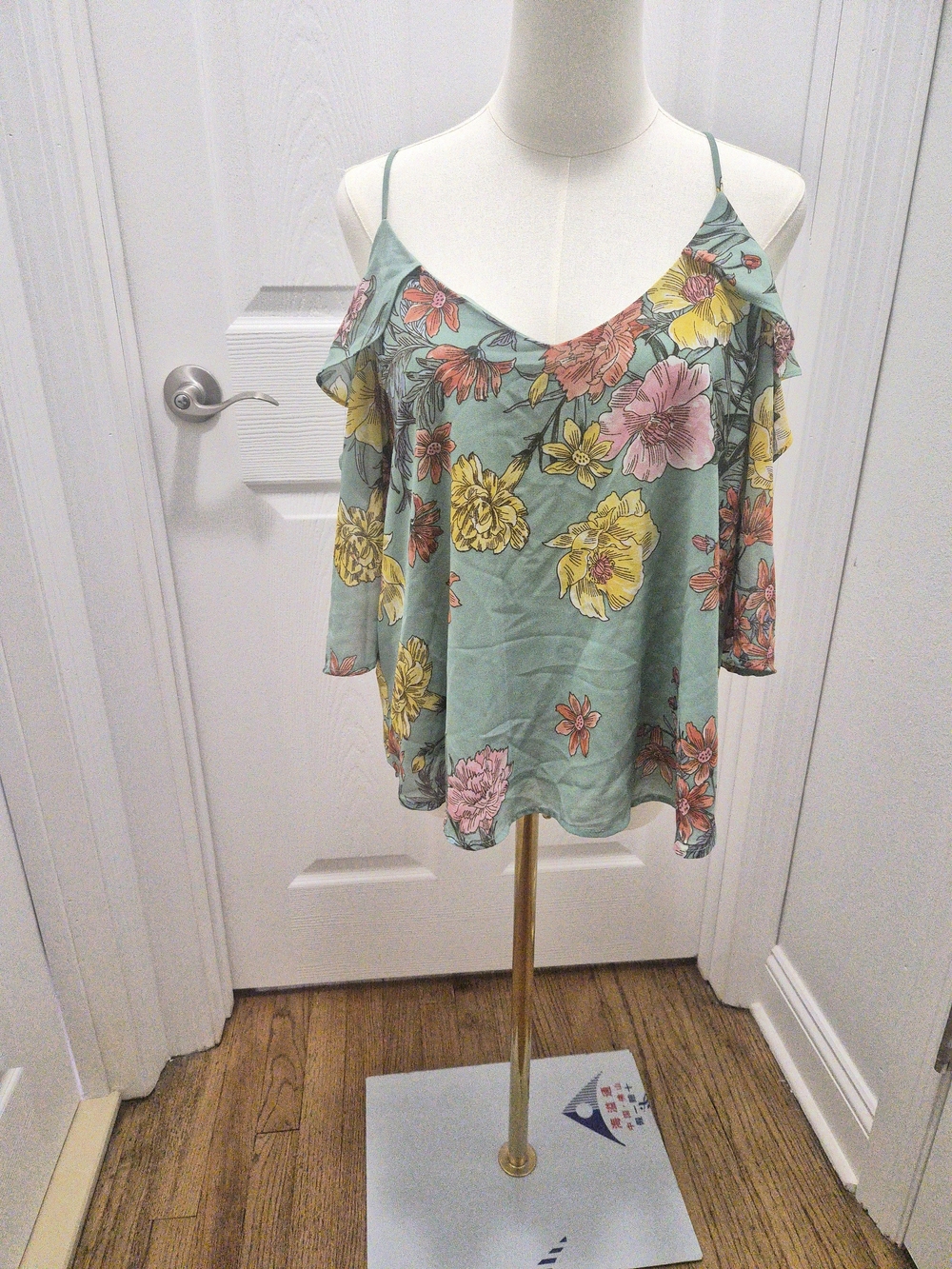 Haute Monde Sage Green Floral Cold-Shoulder Cami